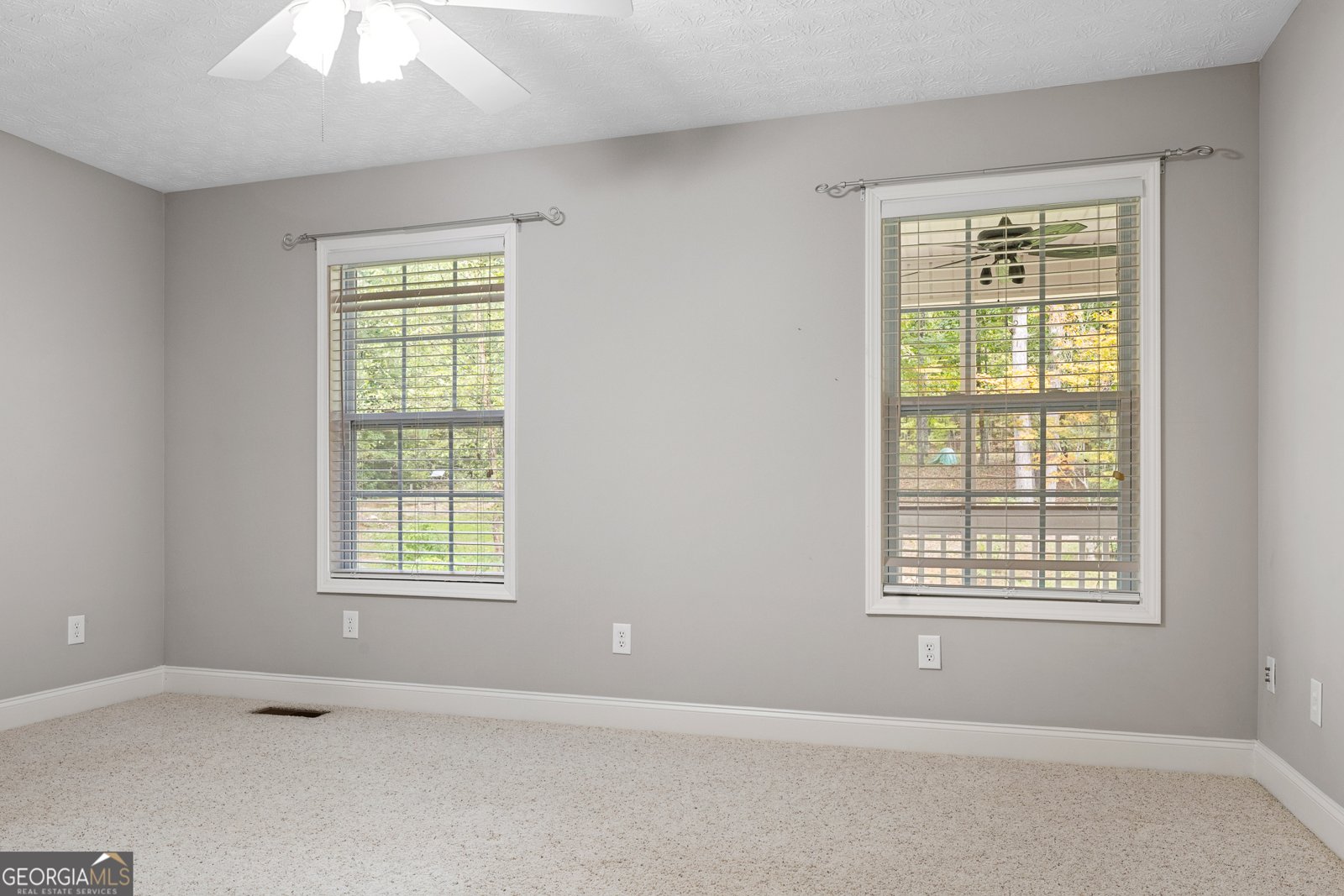 9375 Brian Boulevard Winston - 44