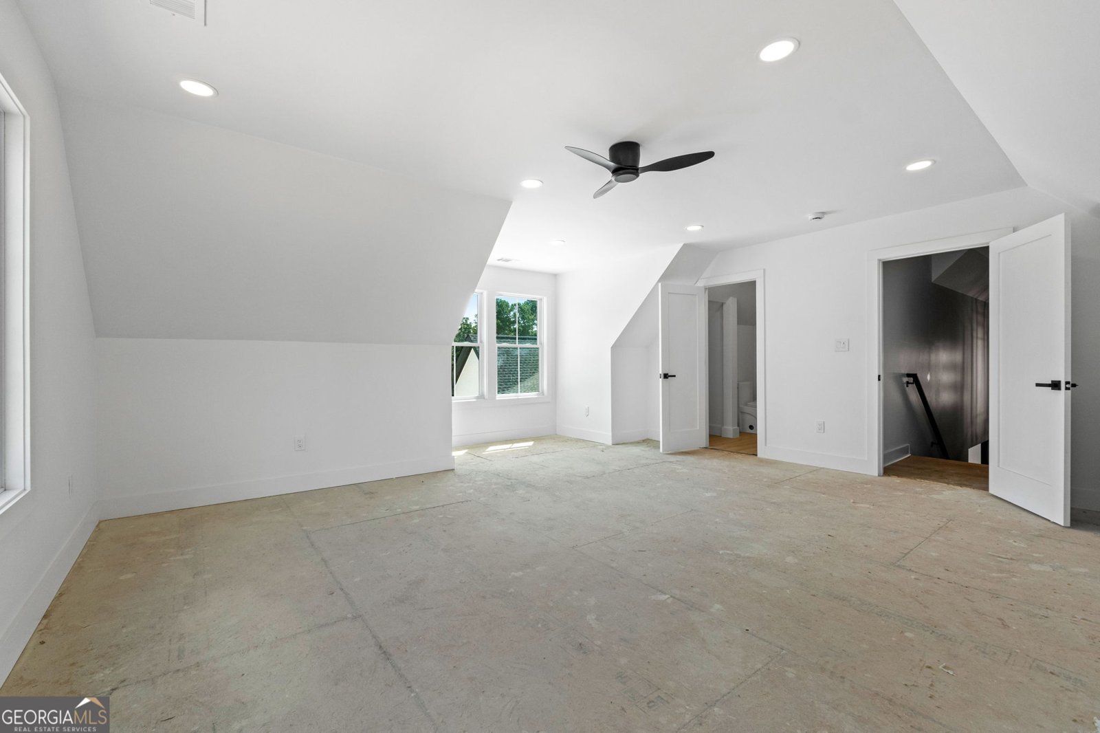 1073 W. Main Street Thomaston - 3