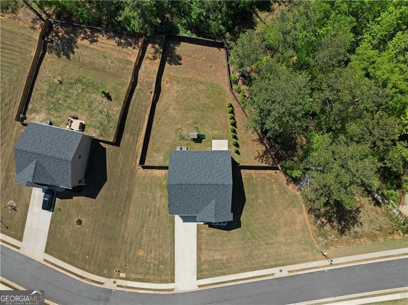 435 Noblewood Drive Mcdonough - 33