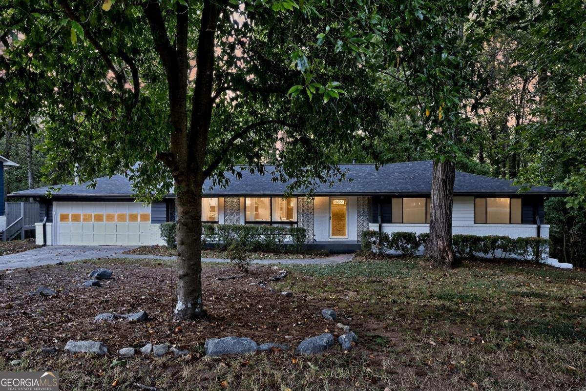 2636 Whiteleigh Court Atlanta - 2