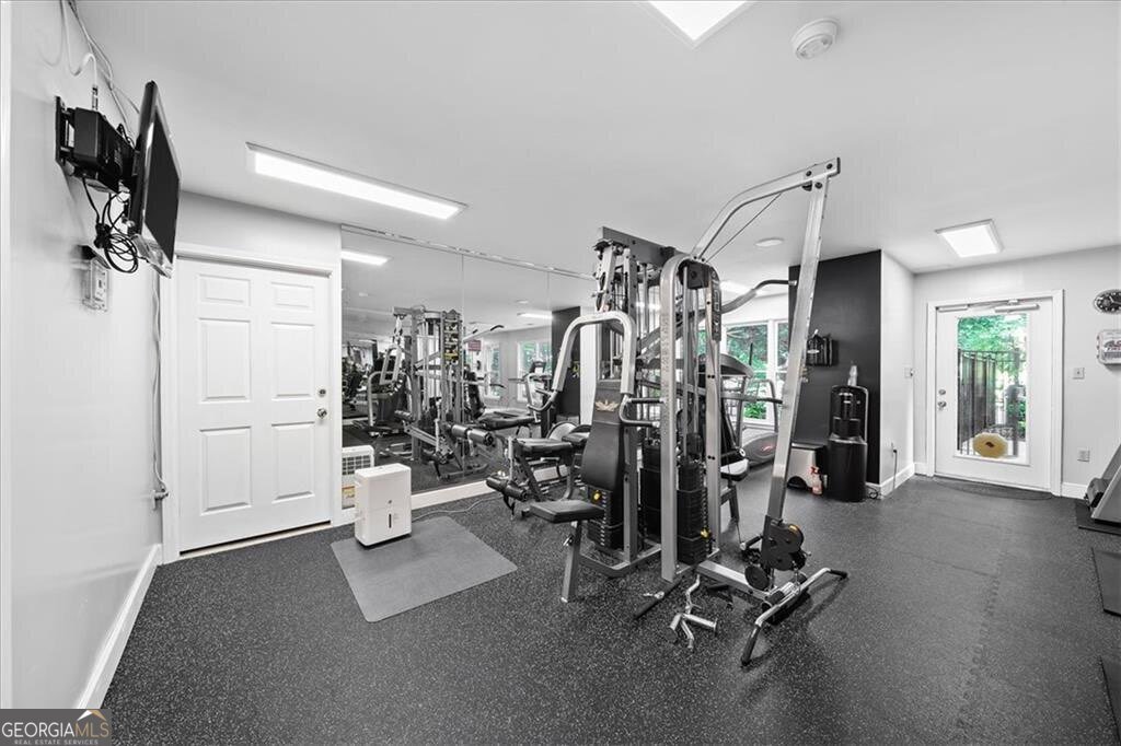 2865 Lenox Road Atlanta - 24