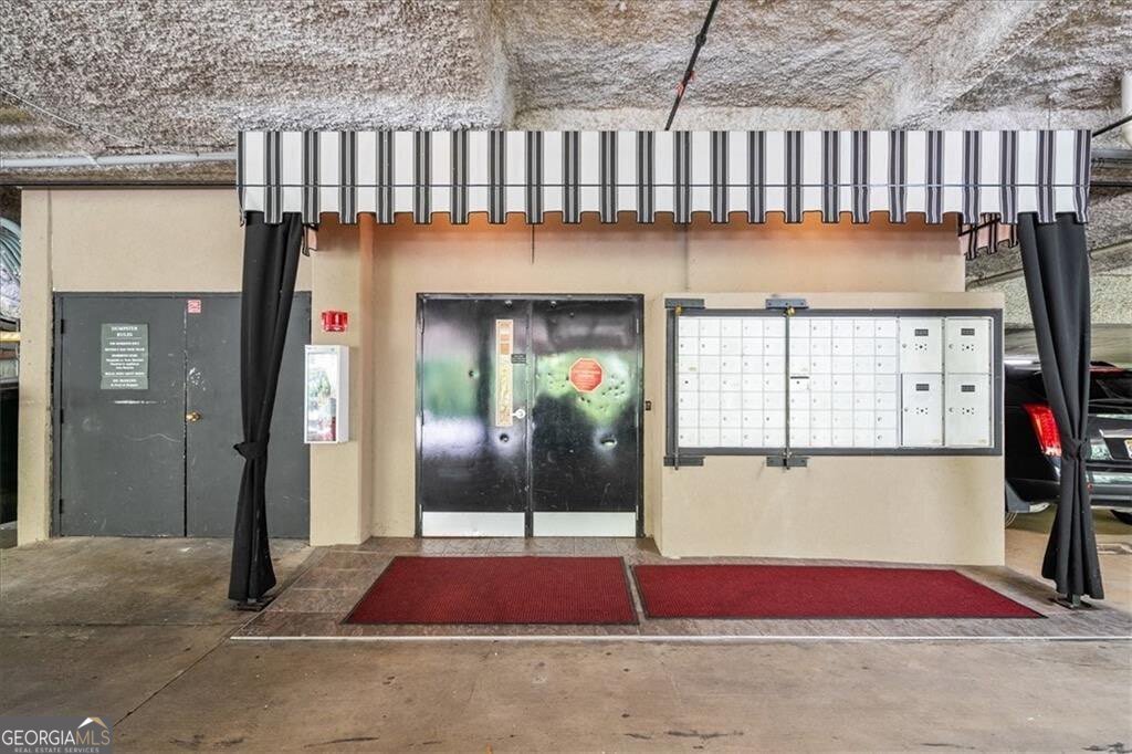 2865 Lenox Road Atlanta - 27