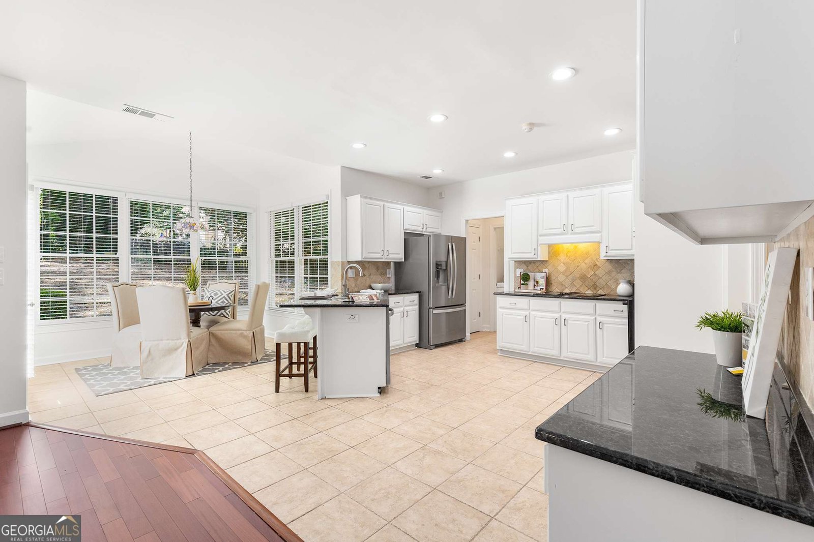 2100 Providence Oaks Street Alpharetta - 23