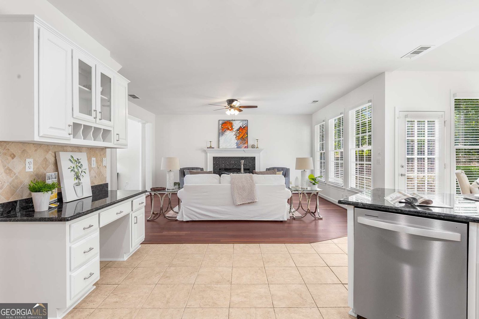 2100 Providence Oaks Street Alpharetta - 27