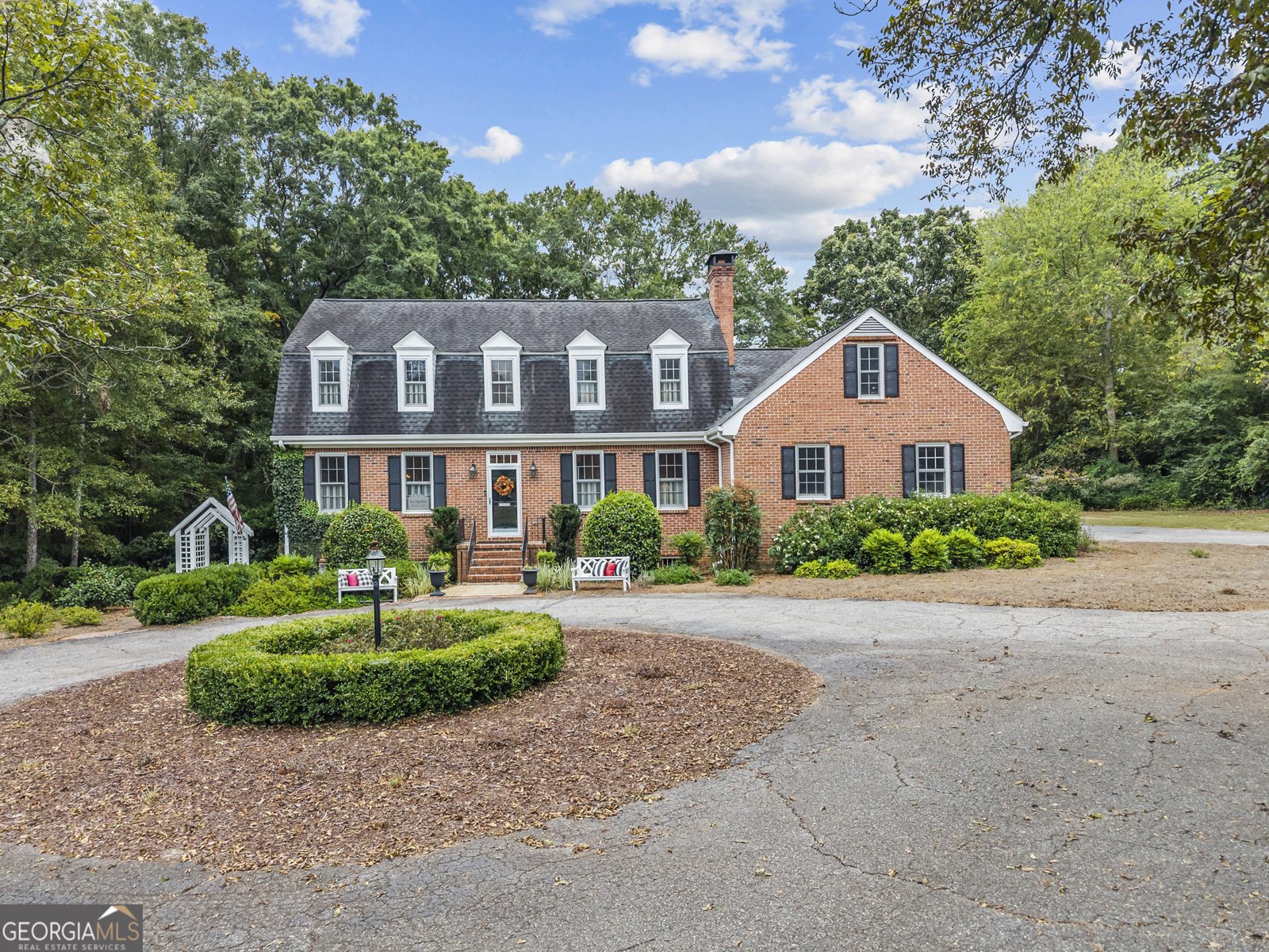 824 East Avenue Madison - 1