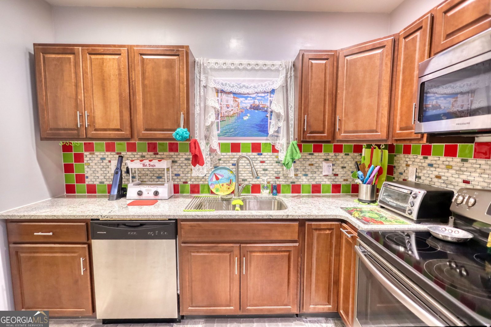 1393 Silver Thorne Court Loganville - 58