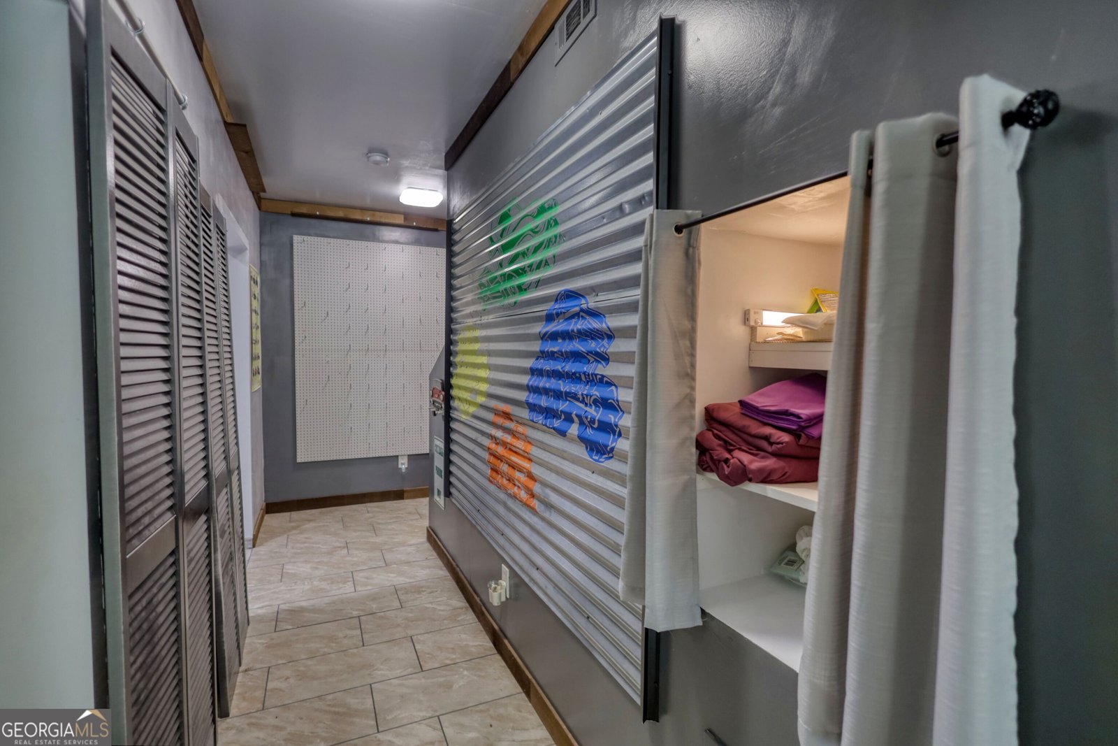 1393 Silver Thorne Court Loganville - 60