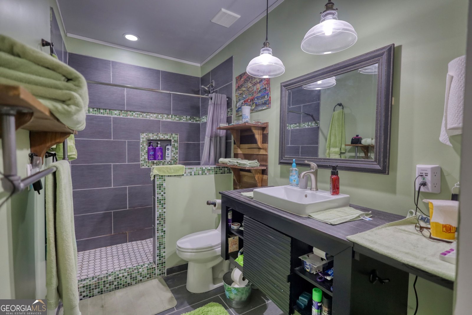 1393 Silver Thorne Court Loganville - 61