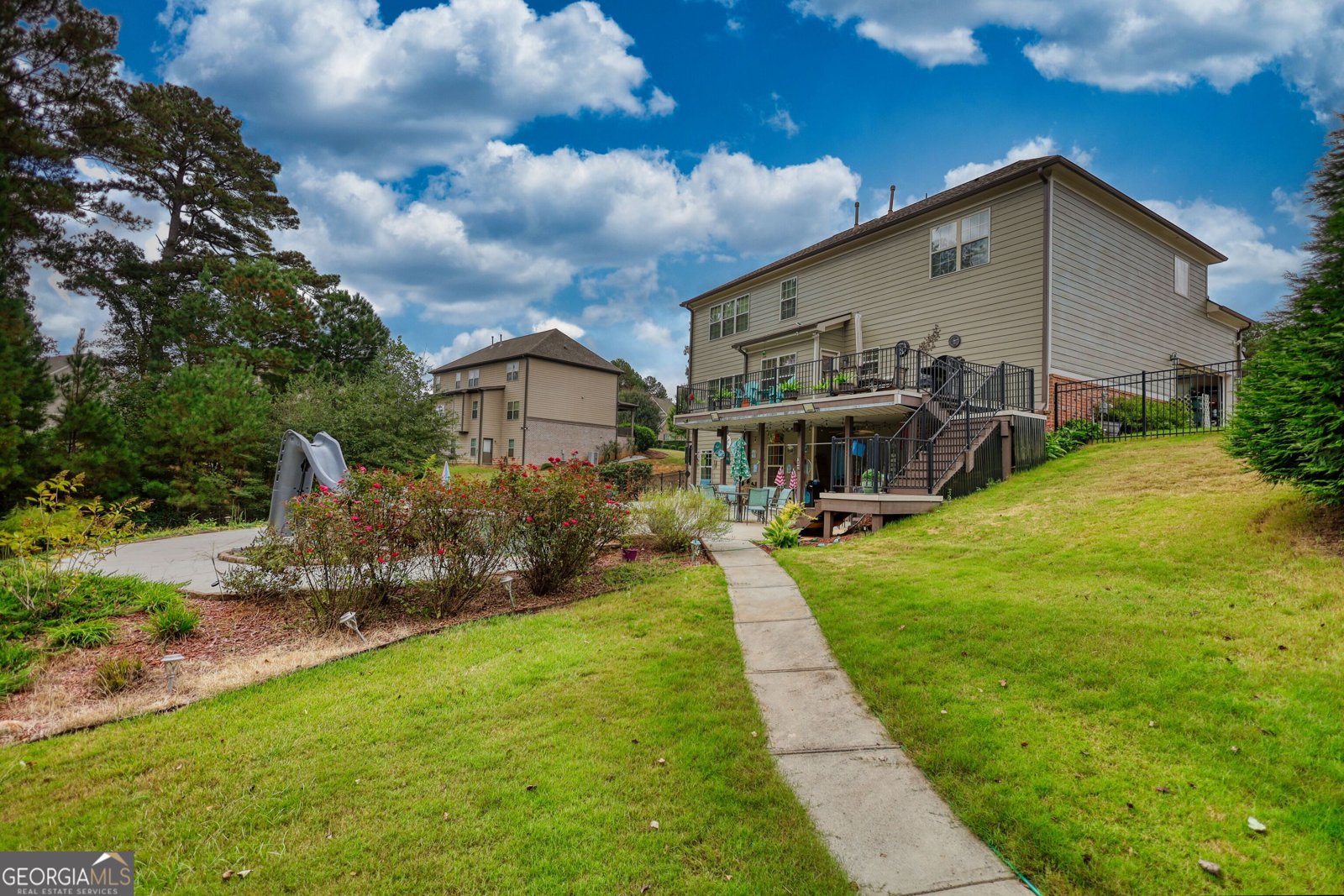 1393 Silver Thorne Court Loganville - 74