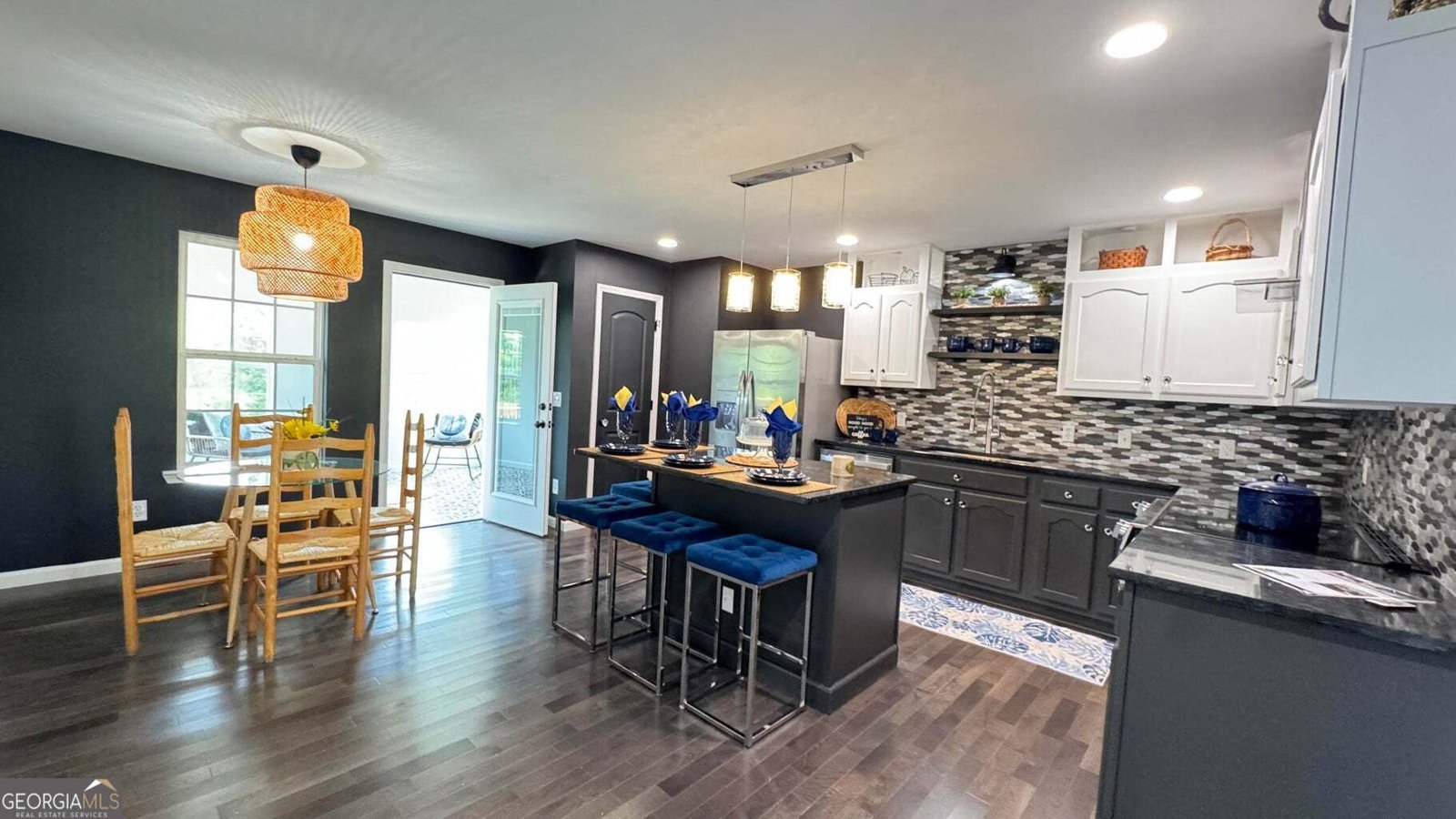 19 Laura Lane Ringgold - 11