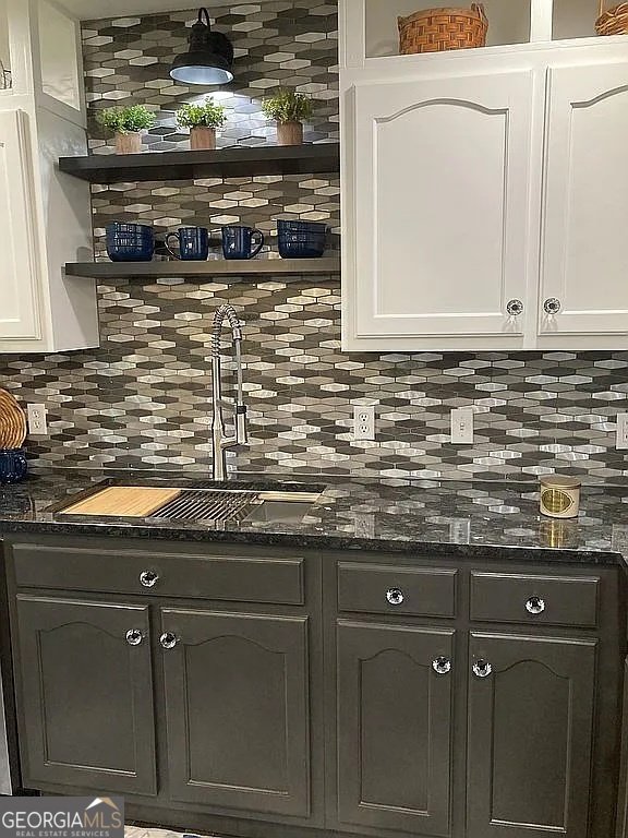 19 Laura Lane Ringgold - 18