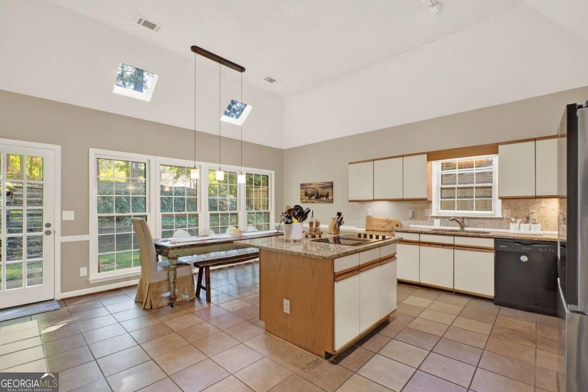 767 Edgewater Lane Kennesaw - 15