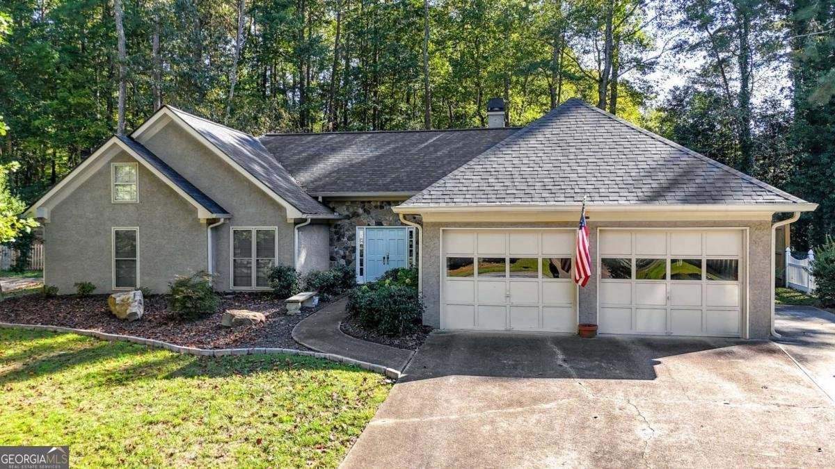 767 Edgewater Lane Kennesaw - 2