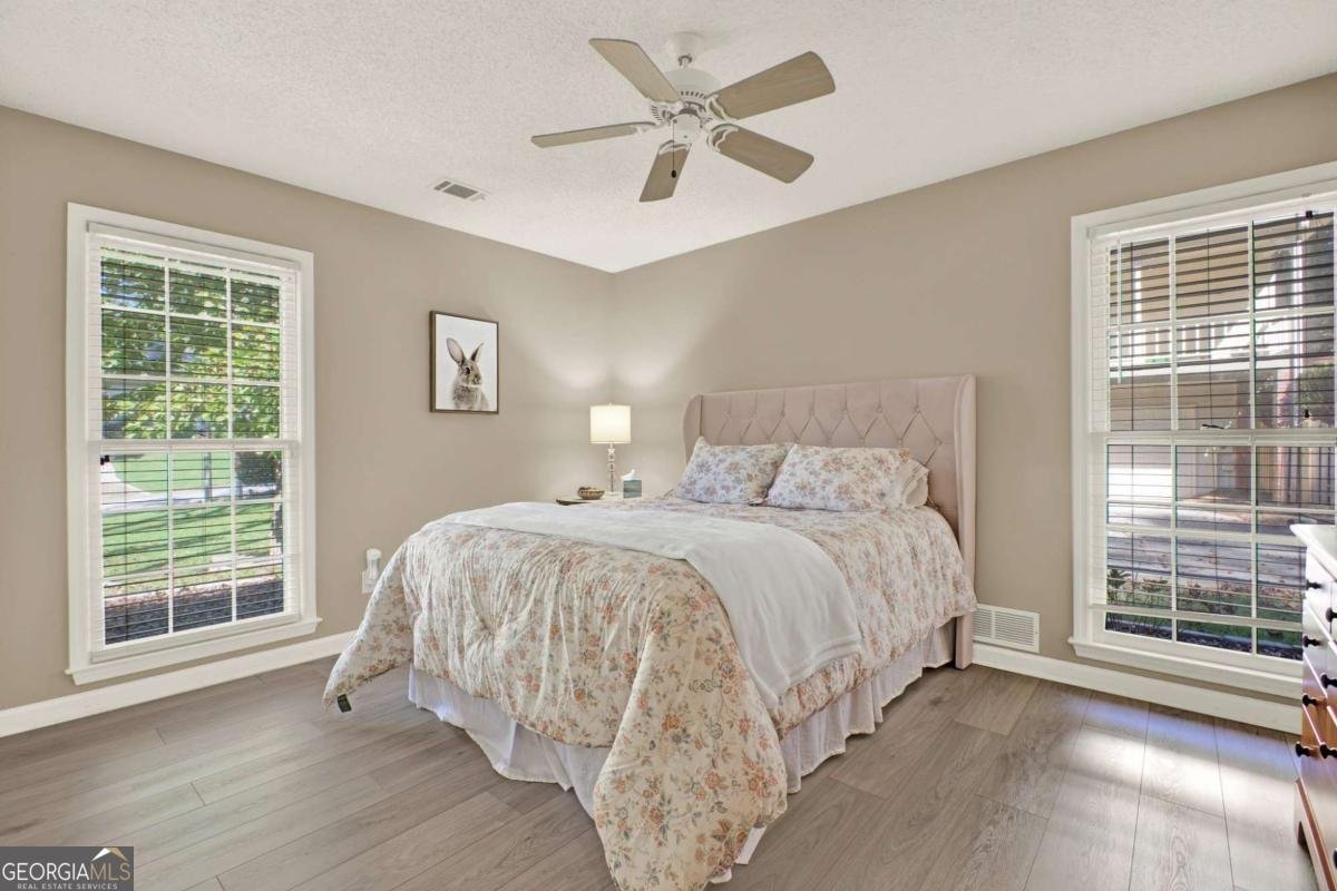 767 Edgewater Lane Kennesaw - 31