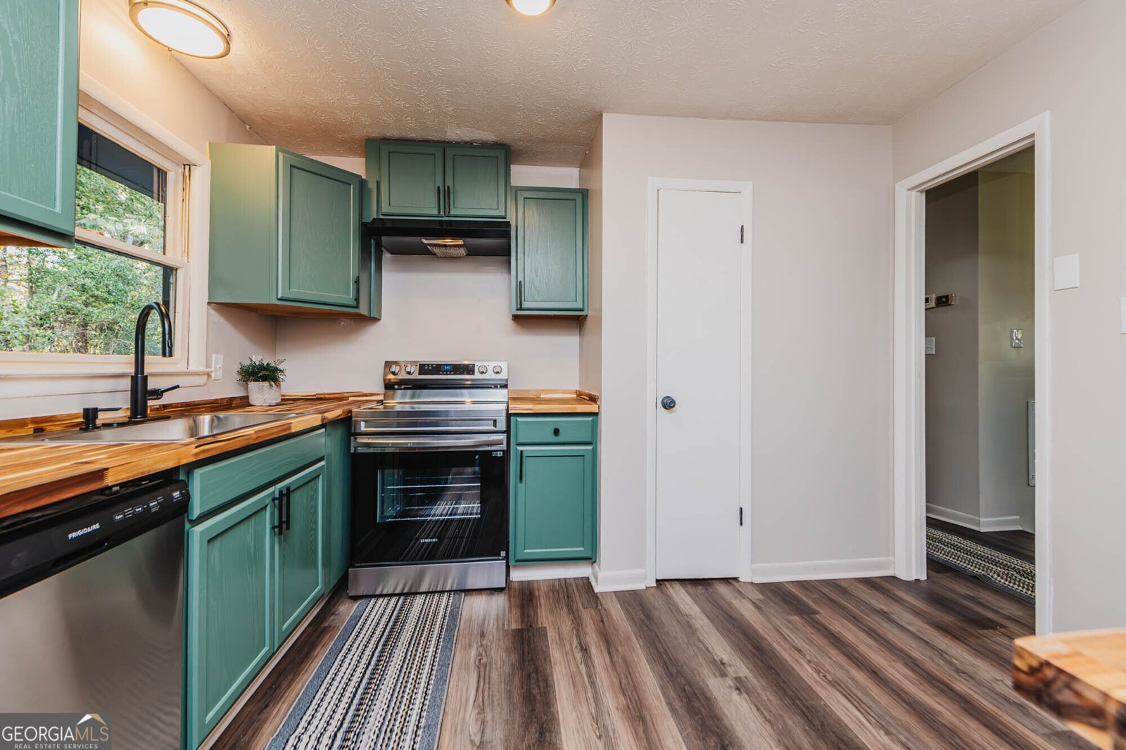 1369 King Arthur Drive Macon - 17