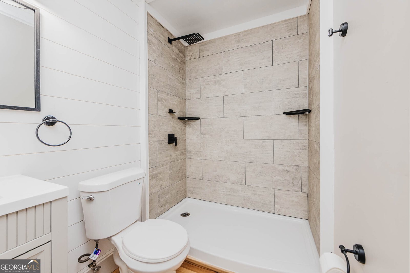 1369 King Arthur Drive Macon - 18