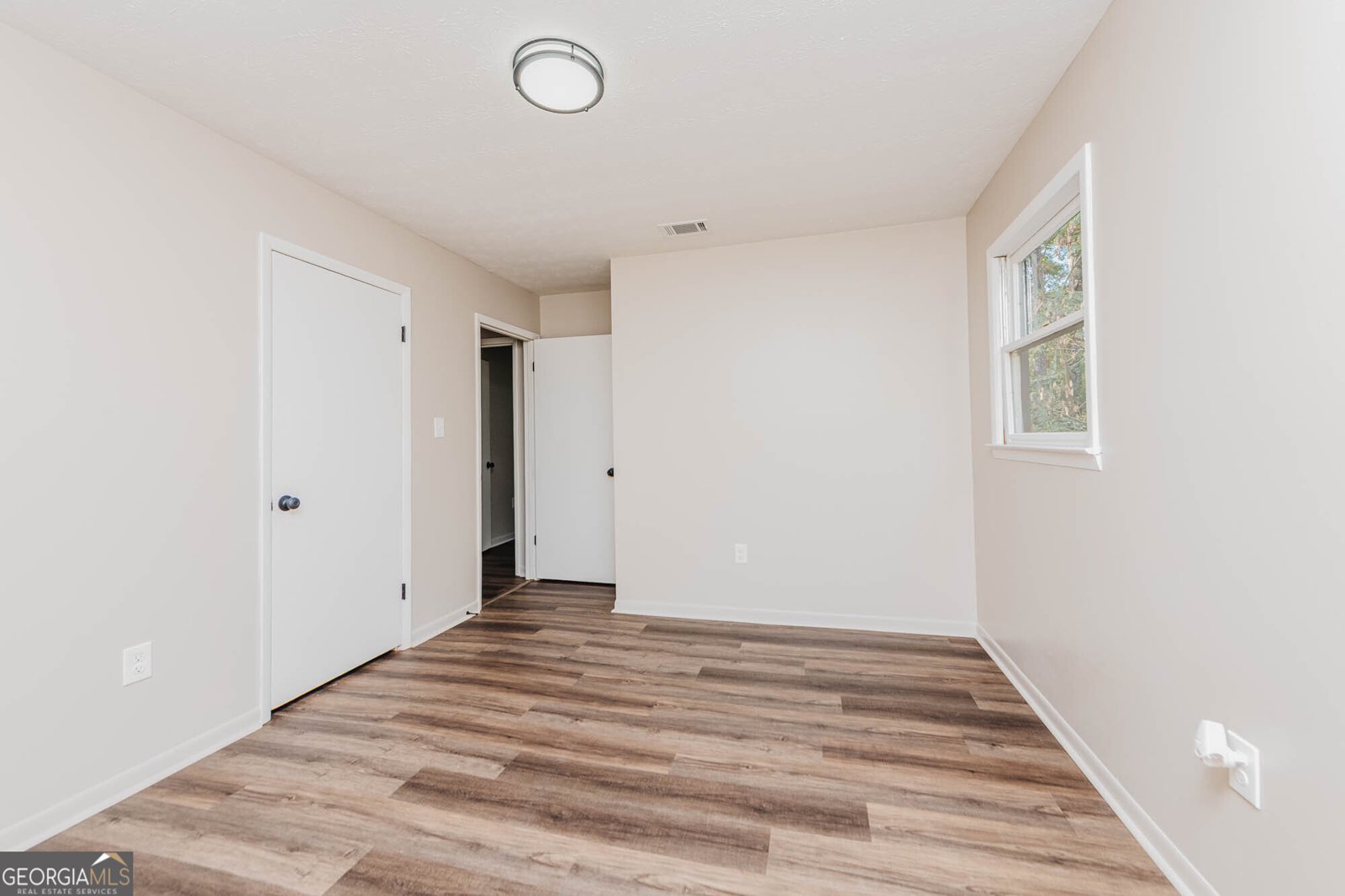1369 King Arthur Drive Macon - 27