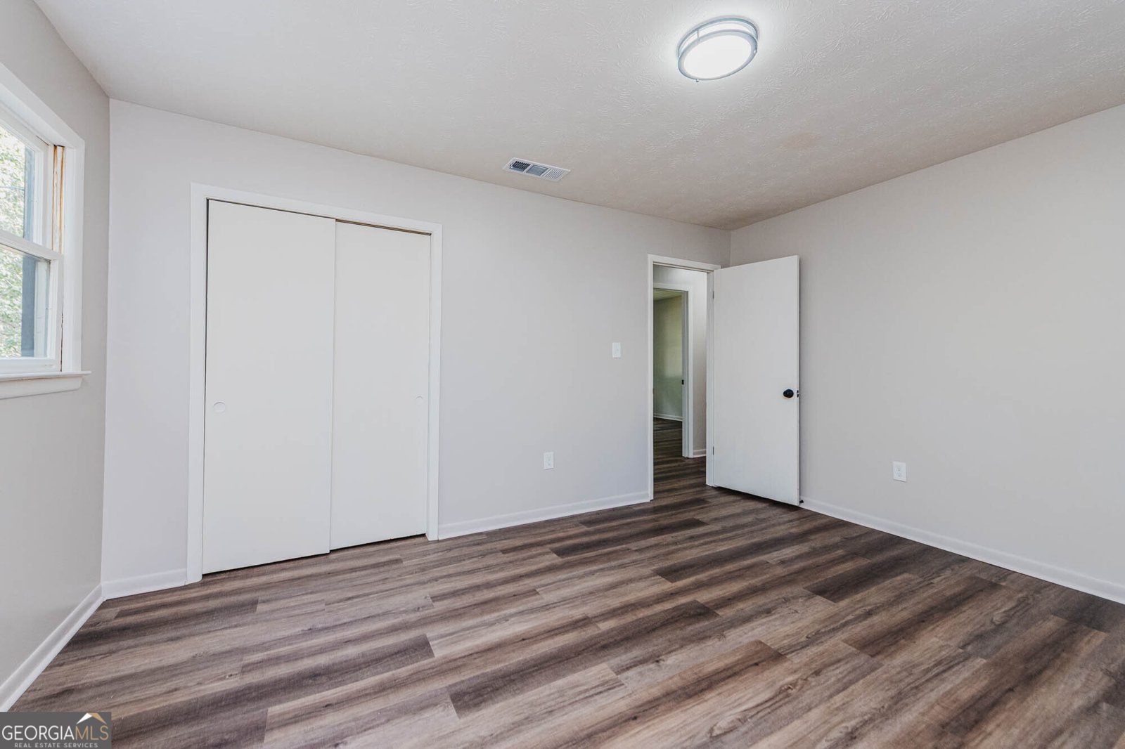 1369 King Arthur Drive Macon - 32