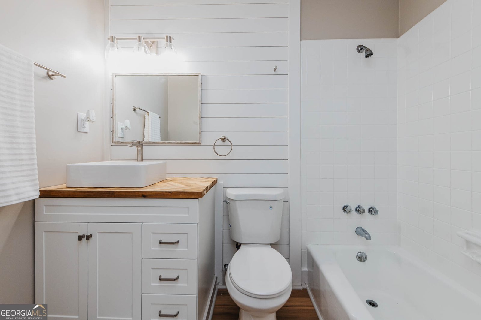 1369 King Arthur Drive Macon - 38