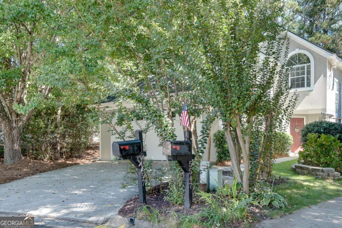 5557 BRIDGE POINTE Drive Alpharetta - 4