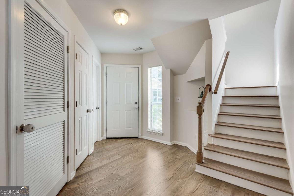 5557 BRIDGE POINTE Drive Alpharetta - 6