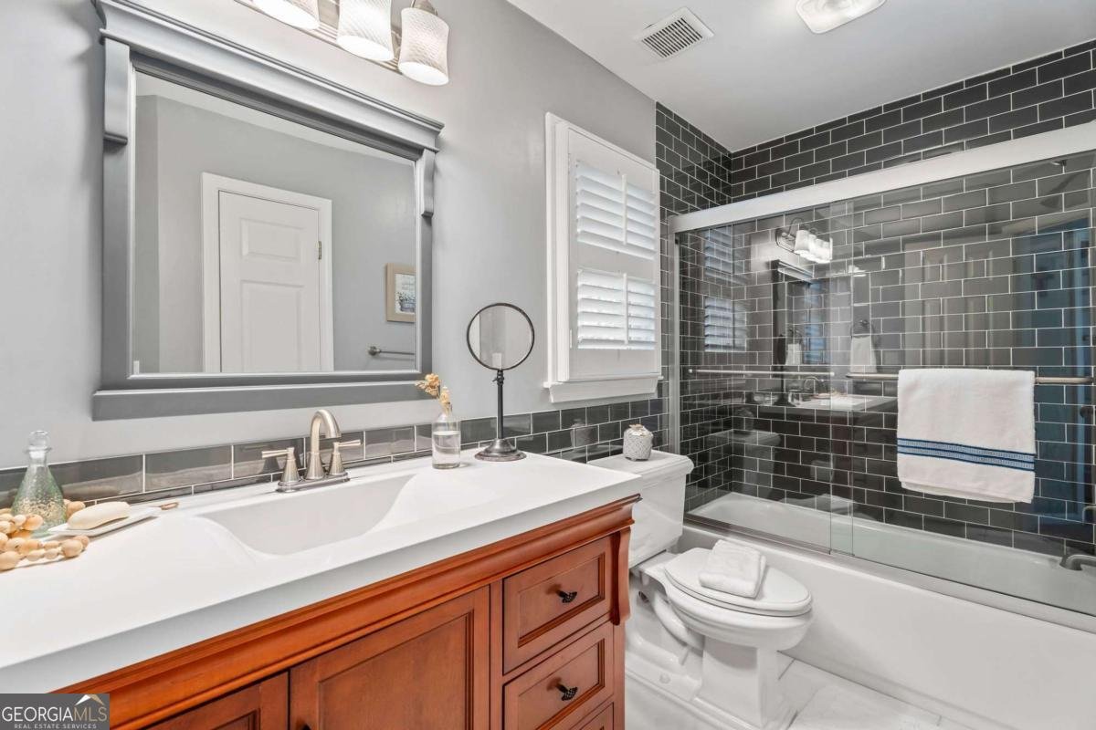 2082 Kinsmon Drive Marietta - 3