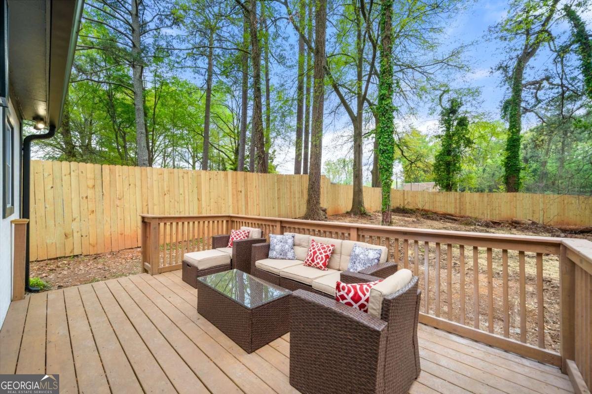 3590 Bolfair Drive Atlanta - 29