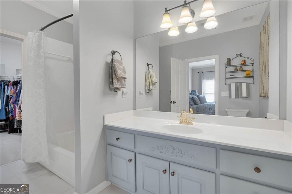 6930 Blackthorn Lane Suwanee - 66