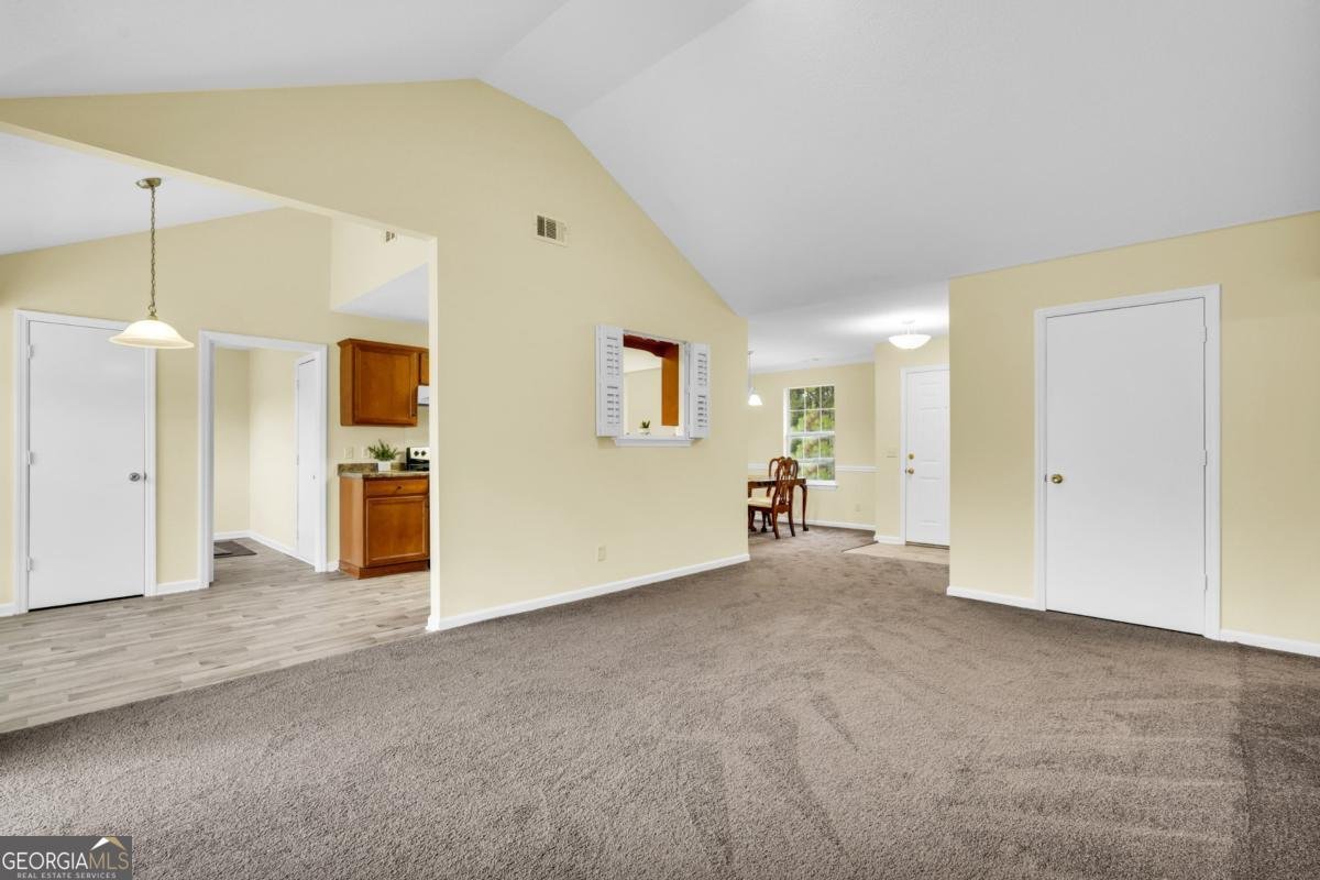 63 Soling Avenue Savannah - 23