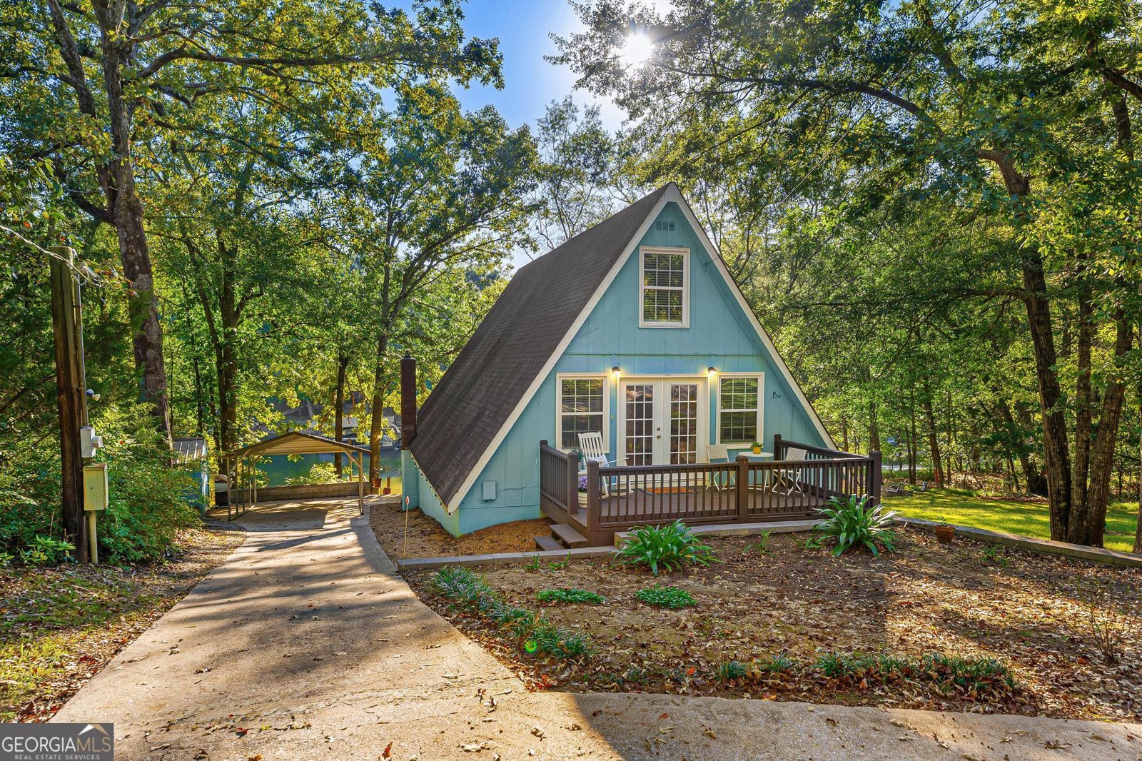 387 Chateau Drive Lavonia - 2