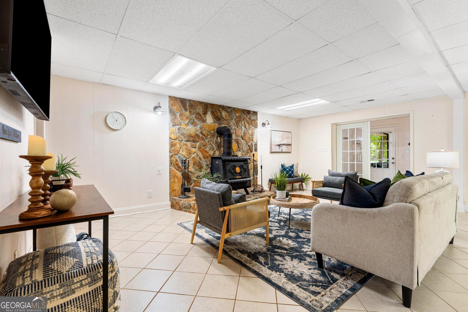 387 Chateau Drive Lavonia - 25