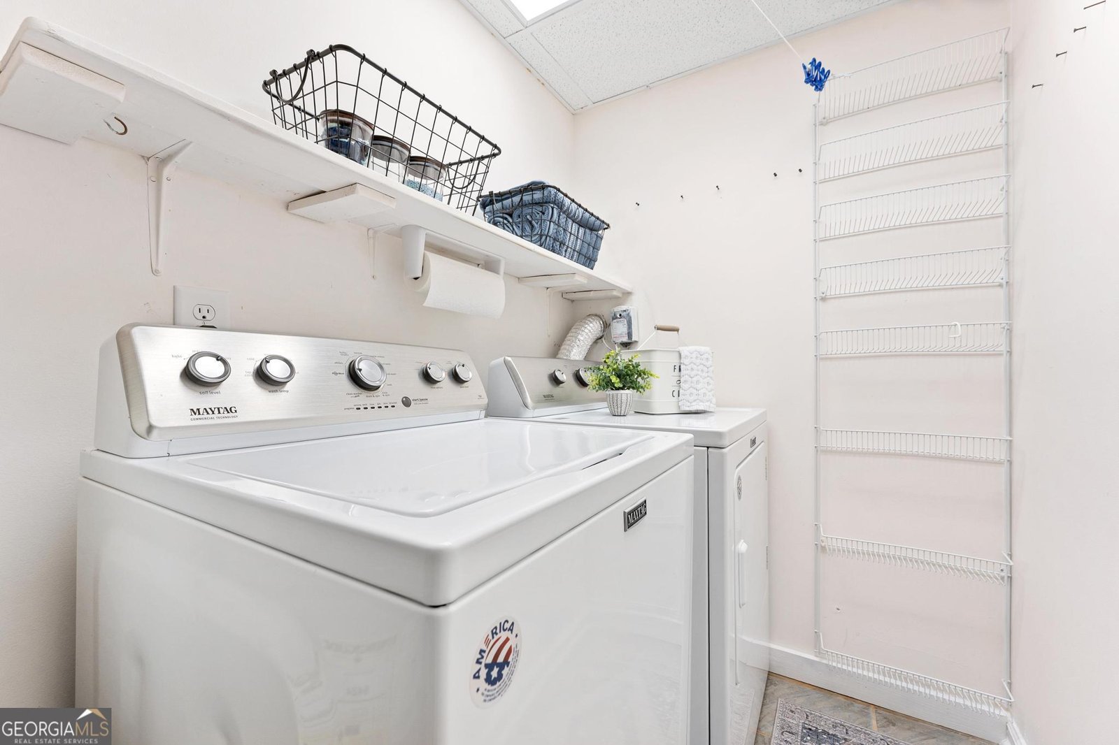 387 Chateau Drive Lavonia - 34