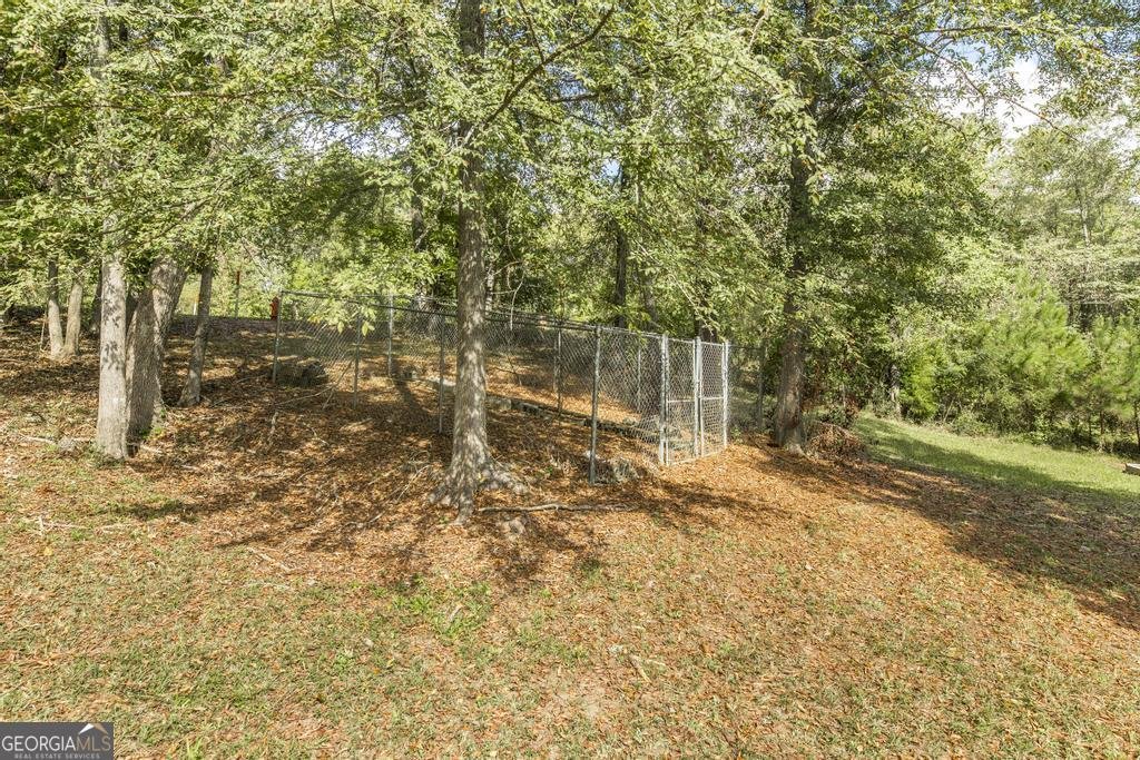 137 Shady DALE Macon - 31