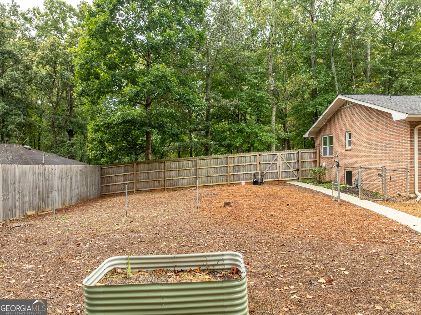 3290 Custer Lake Drive Marietta - 44