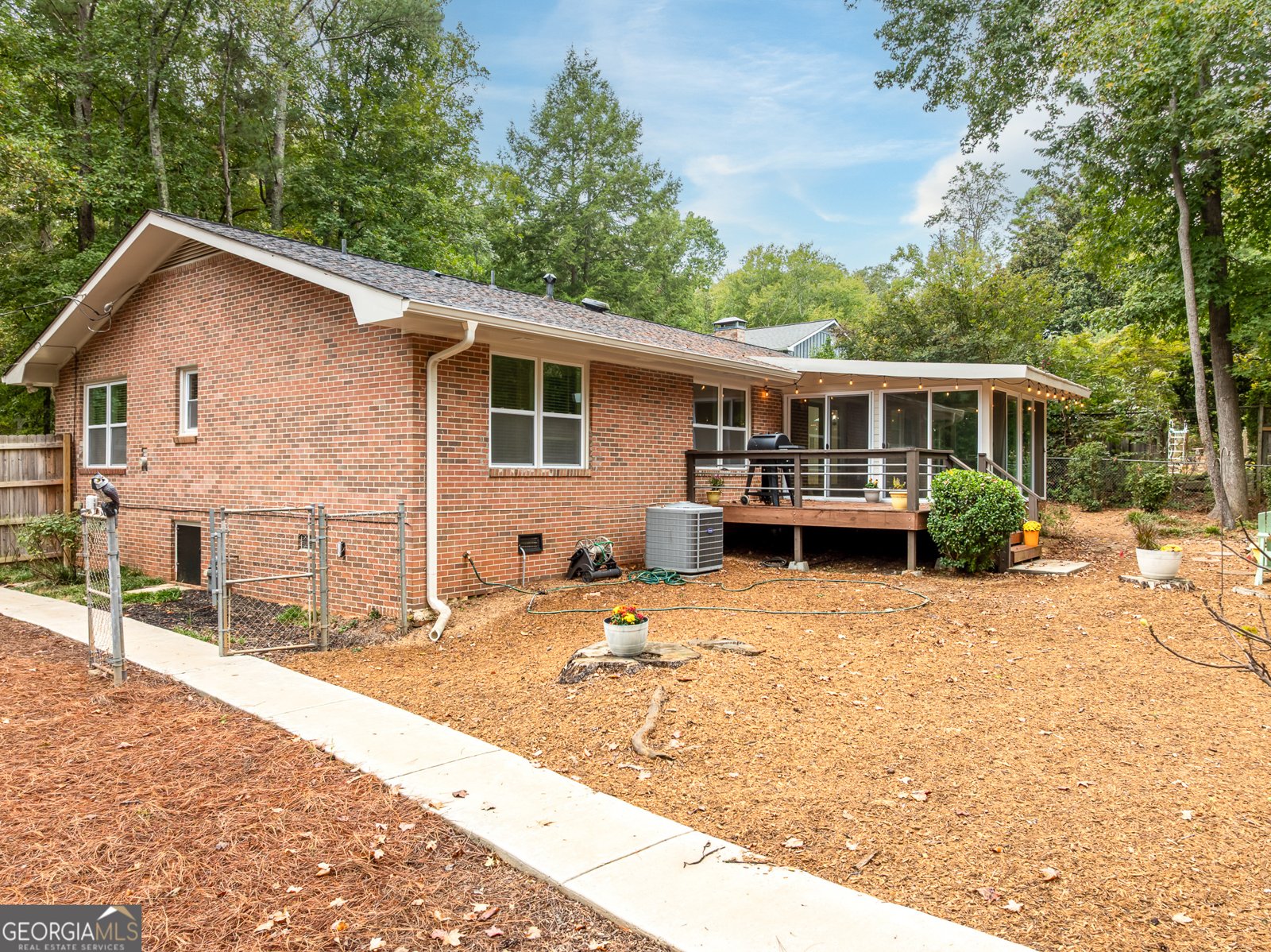 3290 Custer Lake Drive Marietta - 50