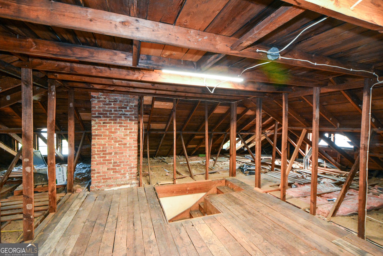 1285 Oxford Road Atlanta - 17