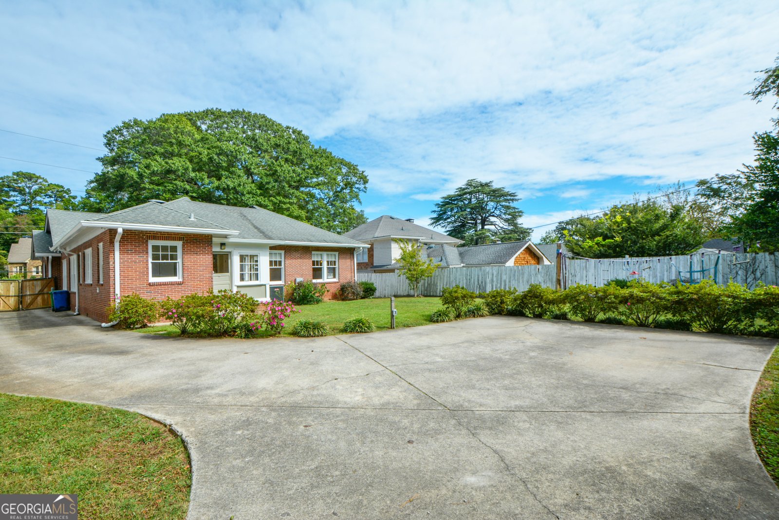 1285 Oxford Road Atlanta - 24