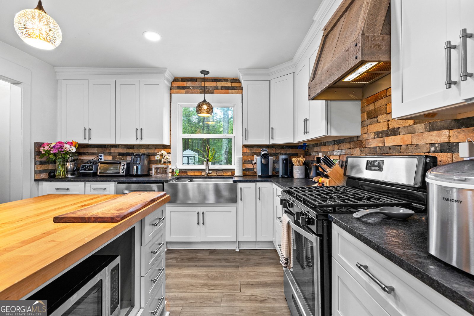 100 Carrollwood Drive Fayetteville - 14