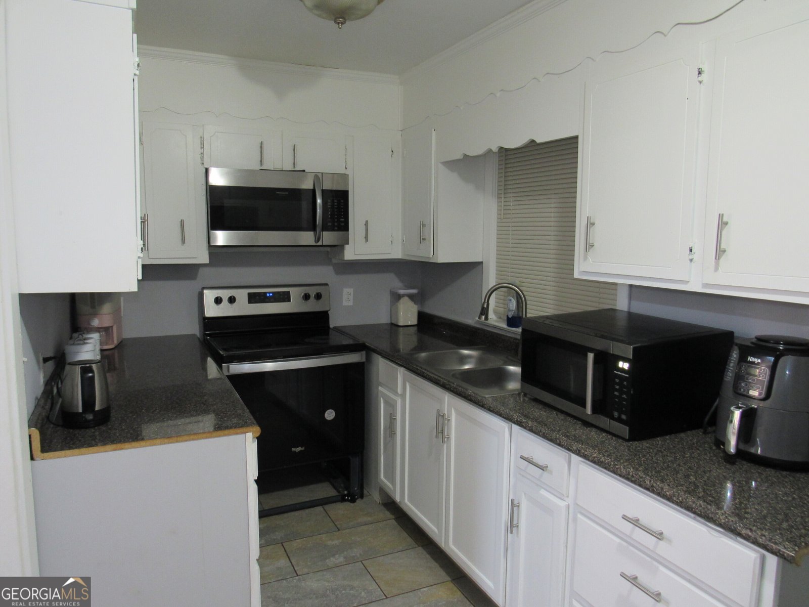 1239 Hillridge Drive Macon - 30