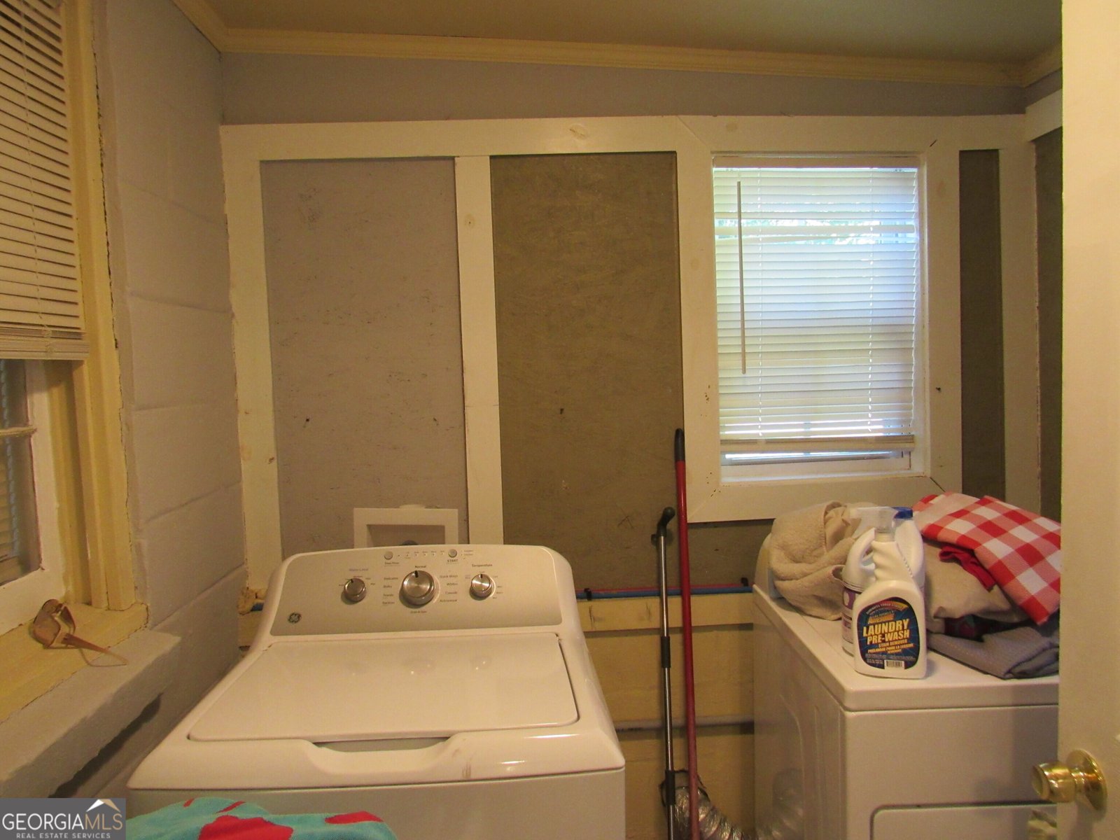 1239 Hillridge Drive Macon - 48