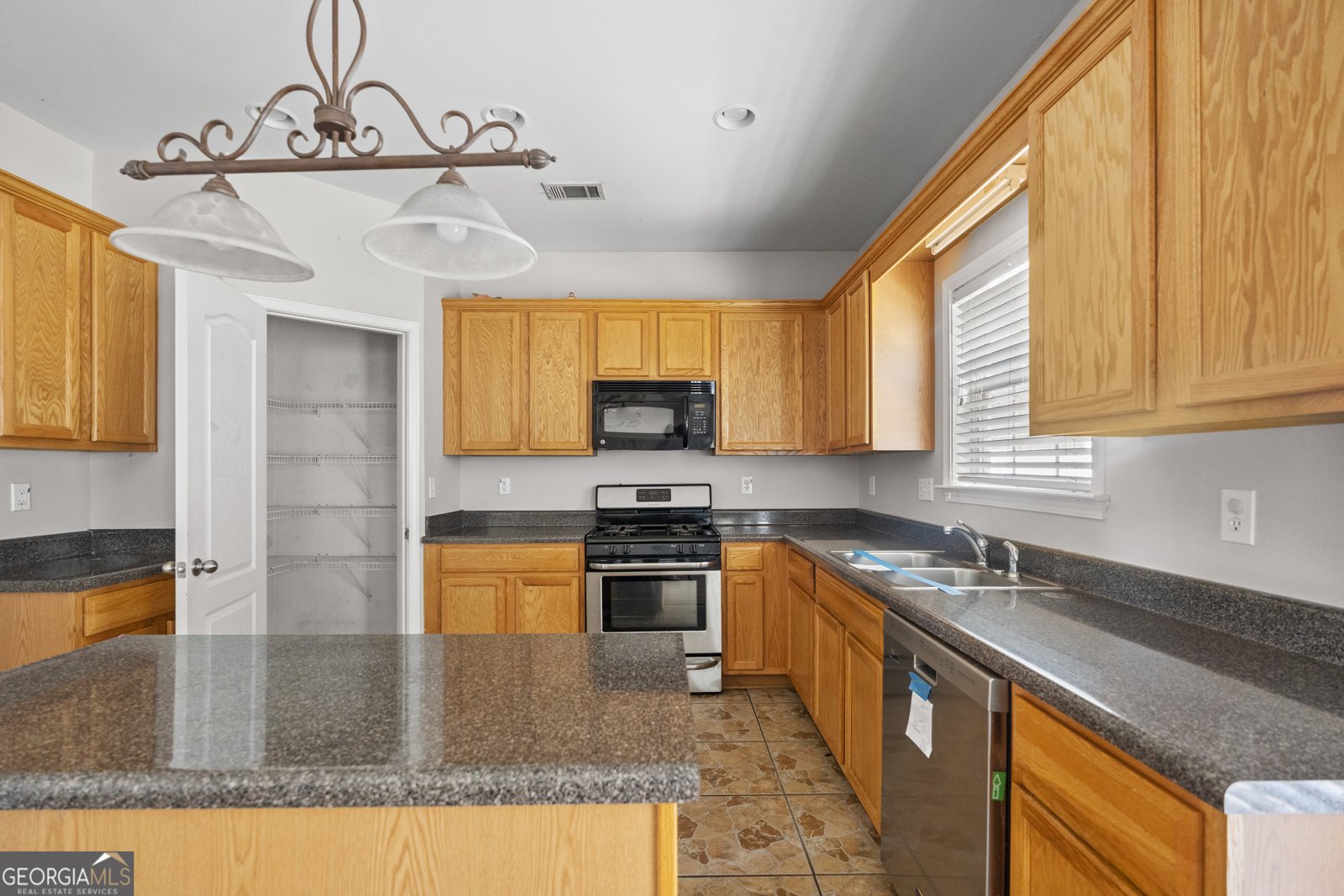 3258 KESSOCK RIDGE Trail Snellville - 2