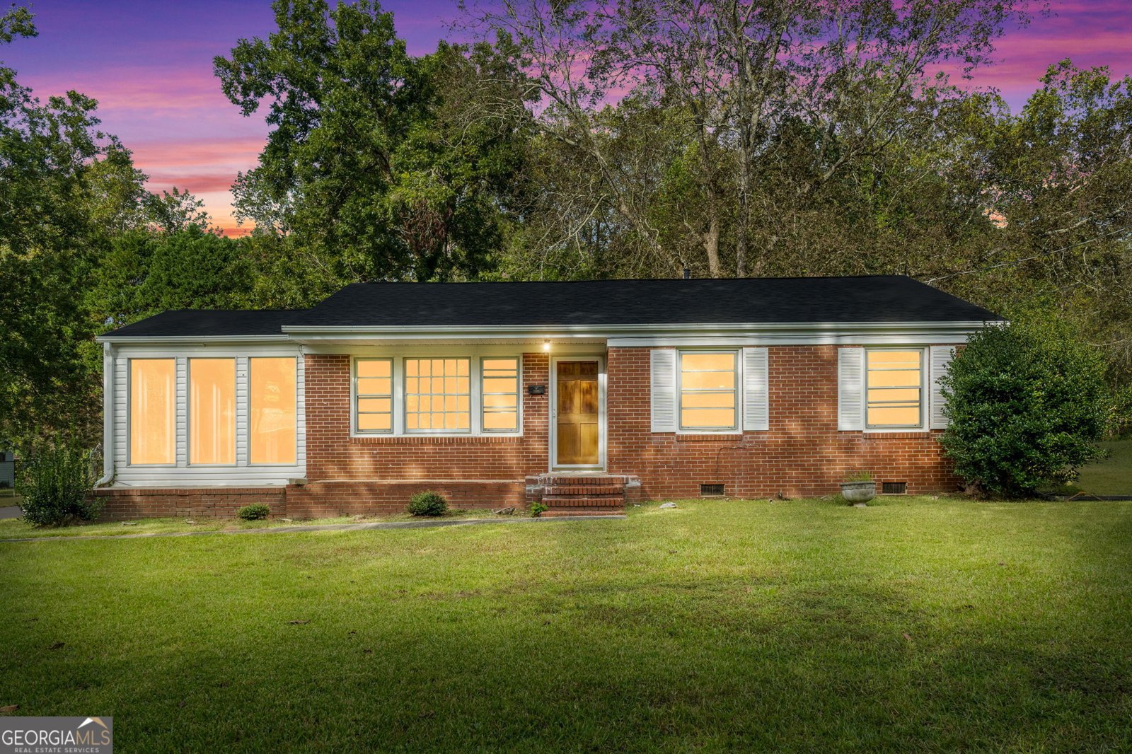 544 Franklin Street Jackson - 27