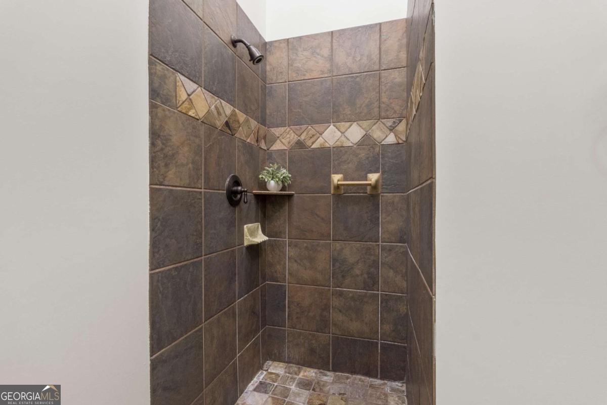 3970 Fouts Drive Cumming - 38