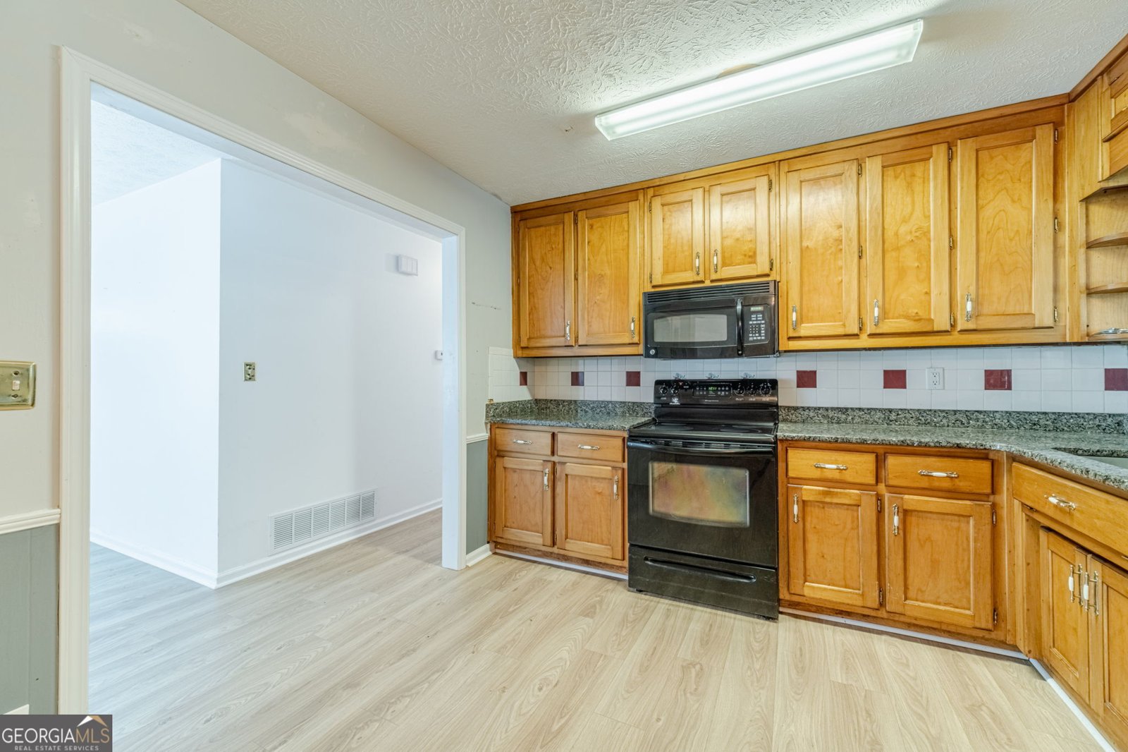 2249 Clairmont Circle Snellville - 19