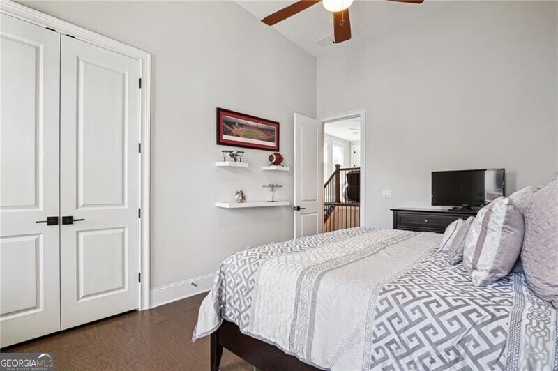 114 Village Green Avenue Woodstock - 9