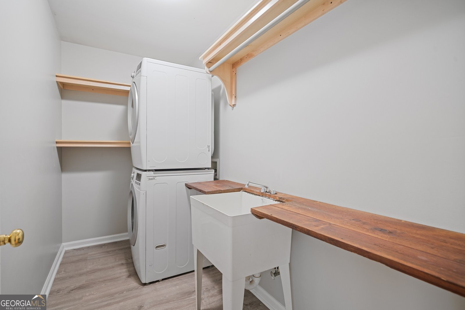 6002 Catamaran Court Flowery Branch - 4