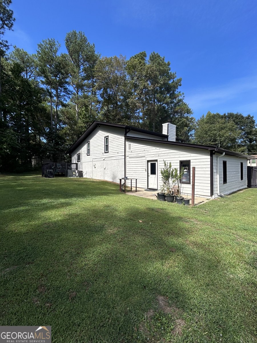 4229 Midway Drive Douglasville - 33