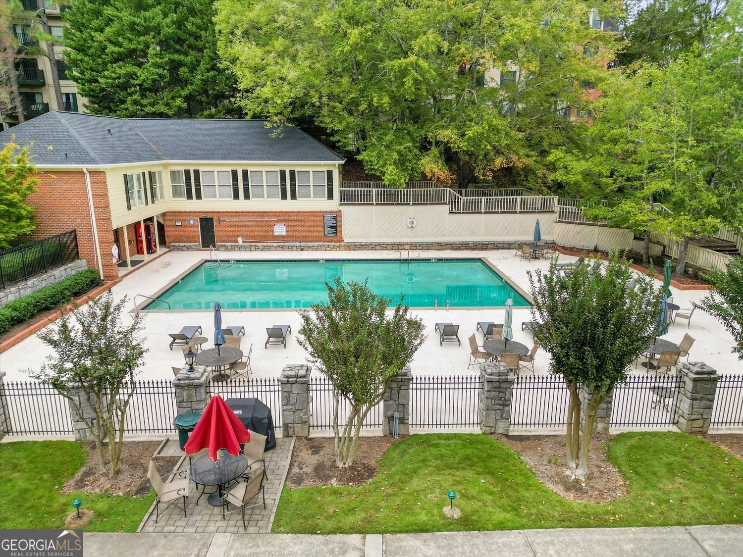 28206 Plantation Drive Atlanta - 34