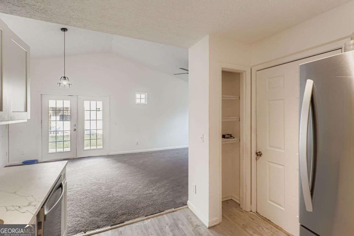 1025 Lakeside Circle Covington - 13