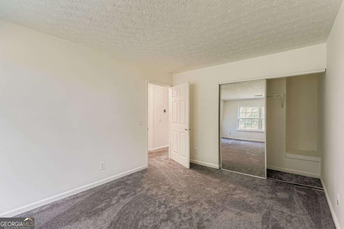 1025 Lakeside Circle Covington - 21